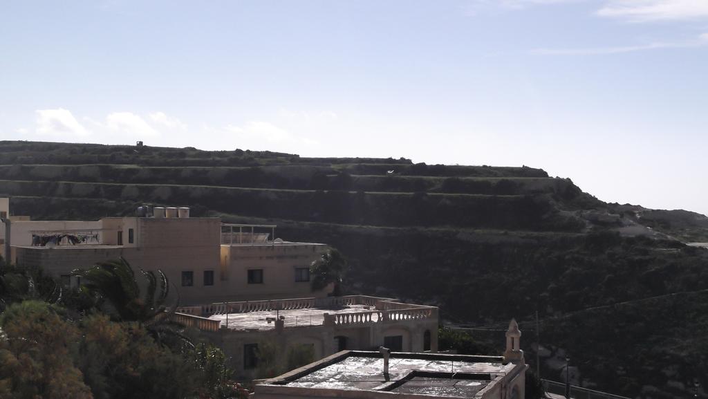 Hideaway Flats Xlendi Quarto foto